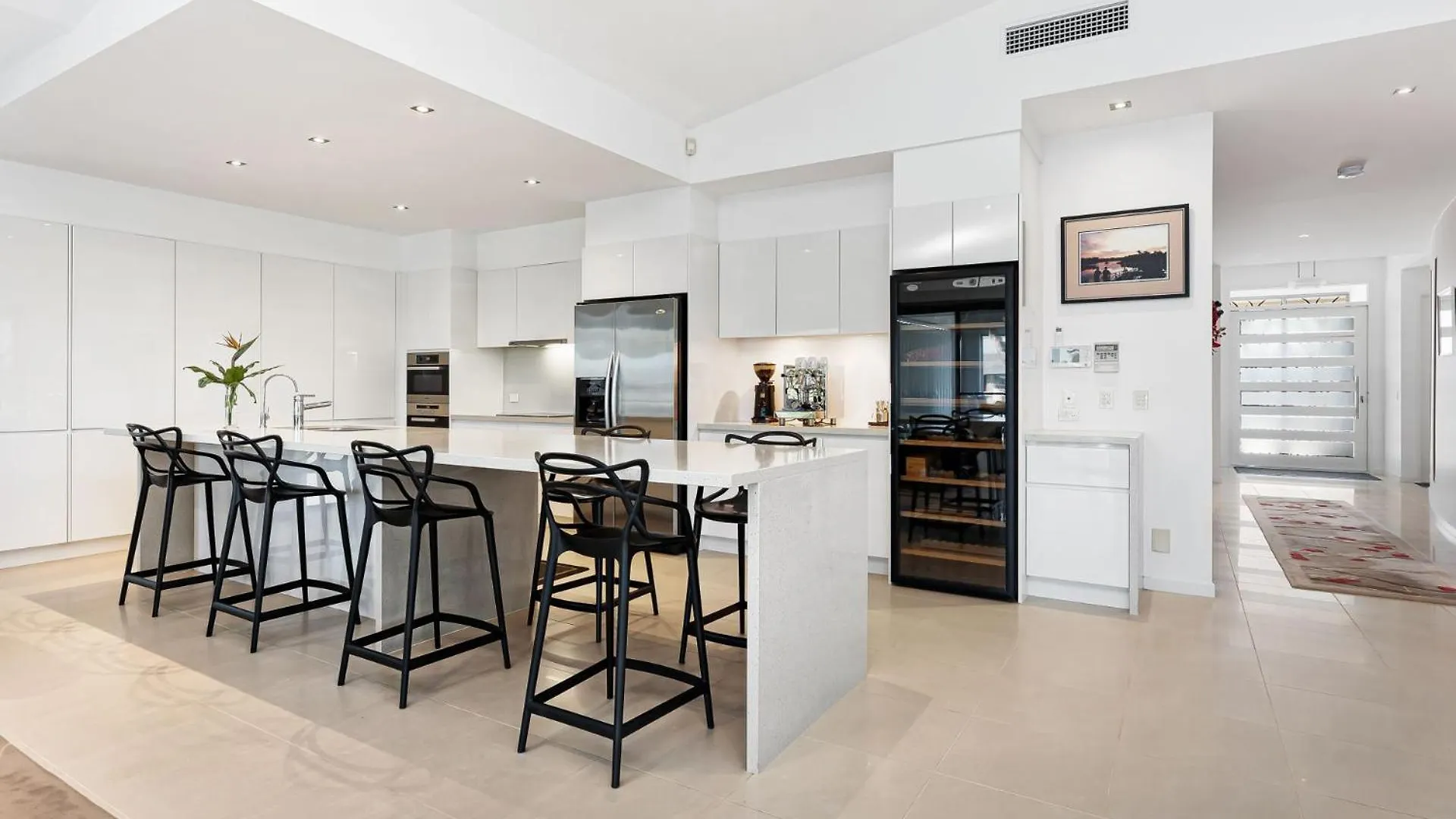 4 Bedroom Waterfront Dream Holiday Home And Small Pet Friendly Mooloolaba 0*,